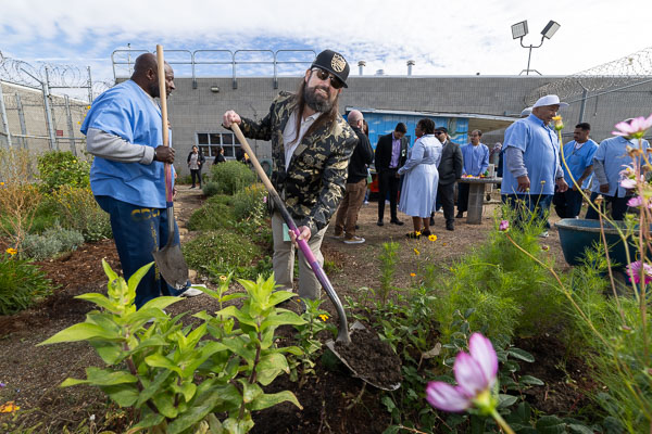 Land Together gardening at CSP-Solano - 2024 Oct.