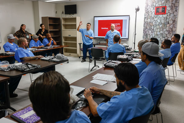 SDSU-VISTA BA degree at Centinela SP (D-yard, Journalism students) - 2024 Aug