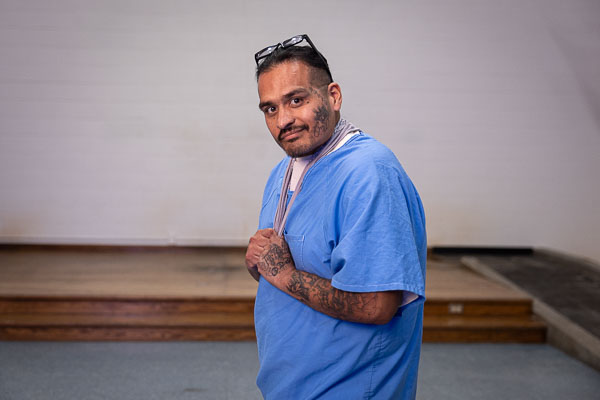 Prison Arts Collective: Photo portrait instruction at CSP-Sac - 2024 Feb.