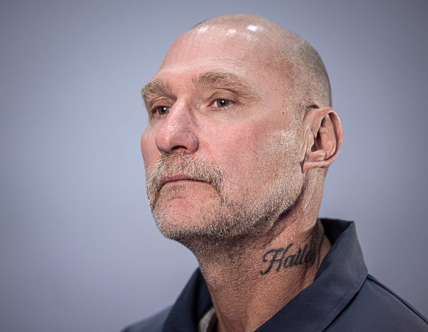 Prison Arts Collective: Photo portrait instruction at CSP-Sac - 2024 Feb.