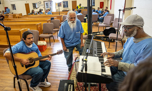 Musicambia: songwriting at San Quentin (day 1) - 2024 Jan.